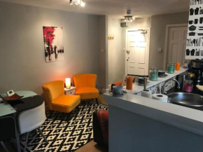 Central city 1 bed apartment